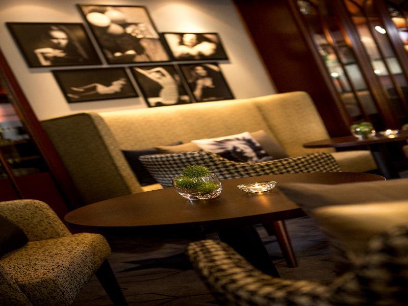 Renaissance Duesseldorf Hotel Bagian luar foto