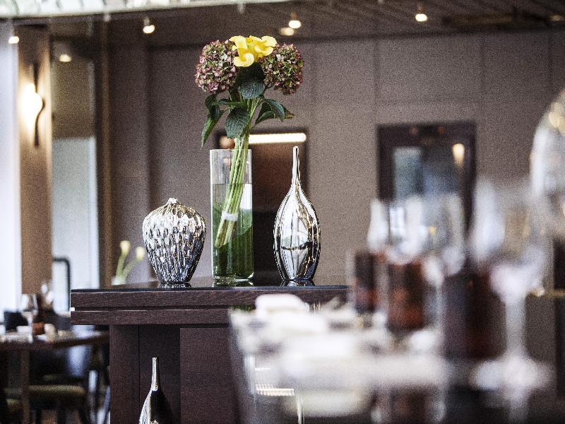 Renaissance Duesseldorf Hotel Bagian luar foto